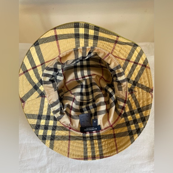 Burberry Hat - Picture 6 of 7